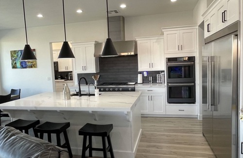 St. George House | Beach House in the Desert! Luxury Resort Style Home for Multiple Families