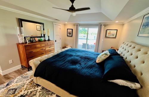 LaPlatte I House | Beach House Lakefront Living & Relaxation