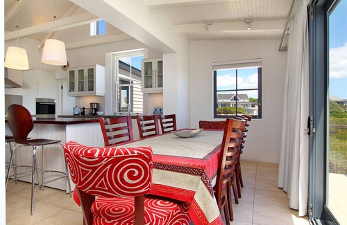 Kommetjie House | Beach House located on the beach in secure private eco estate