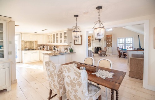 Tom Nevers House | Beach House -New Jacuzzi Hot Tub, Mahogany Deck, Blue Stone Patio & Gas Firepit