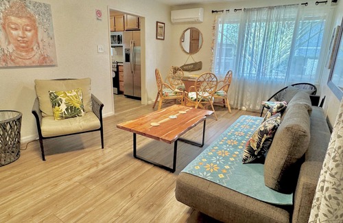 Ewa House | Beach house , ocean breeze, parking
