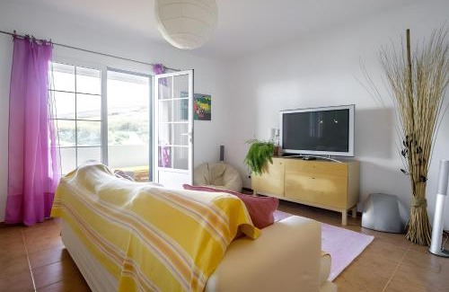 Ribeira Grande Apartment | Beach House - Mountain And Ocean
