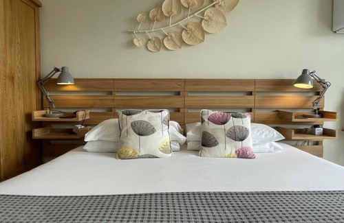 Boscombe Bed & Breakfast | Beach Lodge