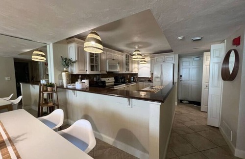 Daytona Beach Shores Condo | Beach Oasis 704. Sleeps 6 to 10