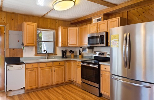 South Nags Head House | Beach, Sunrise, Views, community pool!