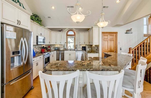 Duck House | Beach Treat | 1480 ft to the beach | Private Pool, Hot Tub, and Dog Friendly