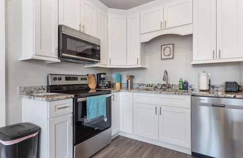 Biloxi Apartment | Beach View 1 Bed Apt.