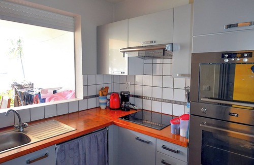 Le Carbet Apartment | Beach view apartment in residence