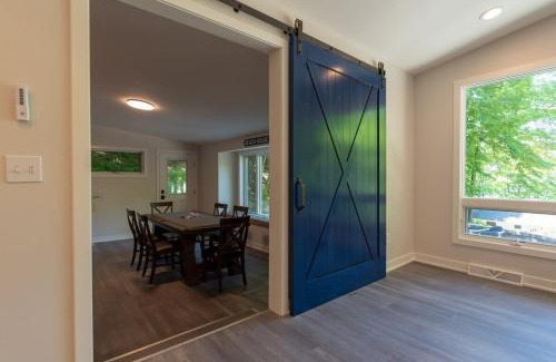 Macatawa House | Beach View Cottage - On the Lake