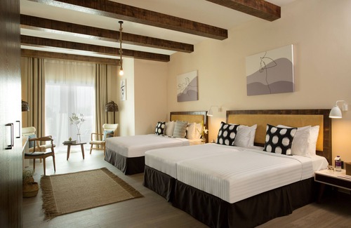 Umm Suqeim 3 Hotel | Beach Walk Boutique