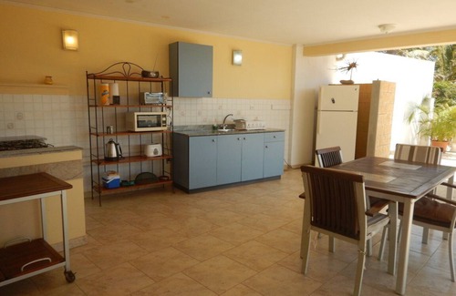 Arashi Apartment | Beach white villa Apartment A, ocean view apartment with the best snorkel beach