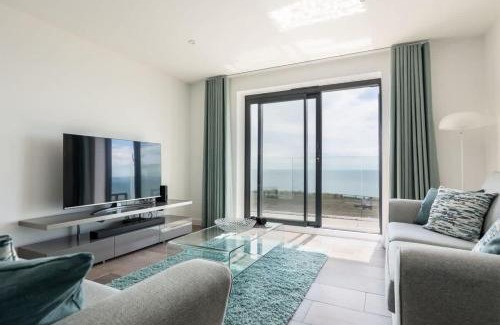 Boscombe Apartment | Beachcliff - On the Seafront with Two Balconies
