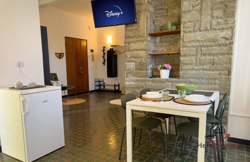 Albisola Superiore Apartment | [Beaches 1 min away] Free WiFi Disney Plus A/C