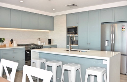 Maianbar House | BEACHFRONT/WATERFRONT, BEACH, BAY & OCEAN VIEWS PACIFIC CRES