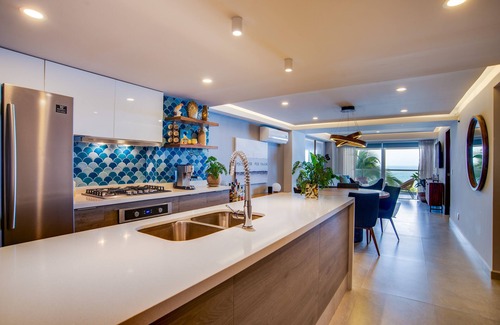 Las Glorias Condo | BEACHFRONT - 2 Bedroom 2 Bath Resort Condo