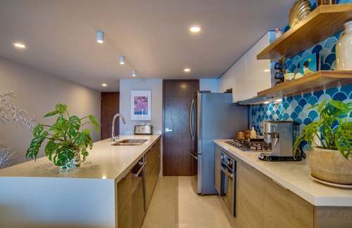 Las Glorias Condo | BEACHFRONT - 2 Bedroom 2 Bath Resort Condo