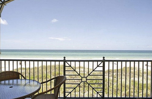 Bradenton Beach Condo | BEACHFRONT 5 star Condo 'Our Waterfront Paradise' Sep 20-Oct 11 Avail