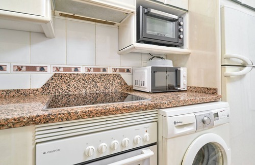 Algarrobo Apartment | Beachfront apartment with pool and A/C. “The Best Climate in Europe All Year Round.