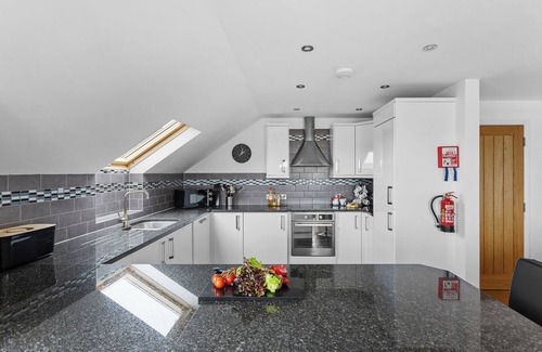 Rock Apartment | Beachfront apartment in Rock - Parking - Sea Views