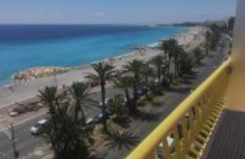 Les Baumettes Apartment | Beachfront apartment Promenade Des Anglais