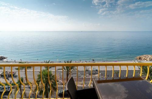 Les Baumettes Apartment | Beachfront apartment Promenade Des Anglais