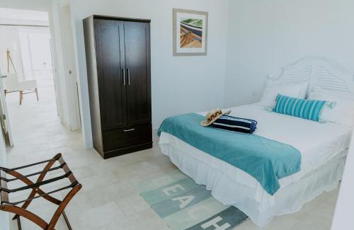 Pos Chiquito Apartment | Beachfront Bella Horizonte 4
