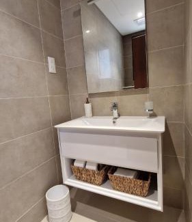 Salalah Apartment | Beachfront Bliss Hawana