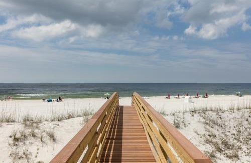 Orange Beach House | Beachfront Bliss