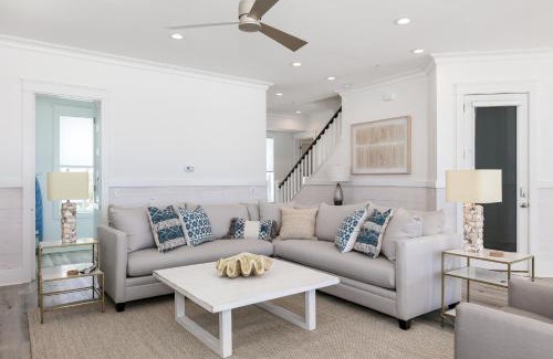 Orange Beach House | Beachfront Bliss