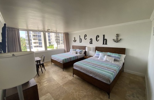 Sunny Isles Beach Resort | Beachfront condo in Miami!