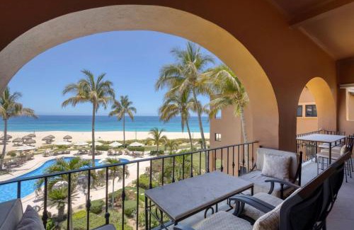 San Jose del Cabo House | Beachfront Condo at Casa del Mar