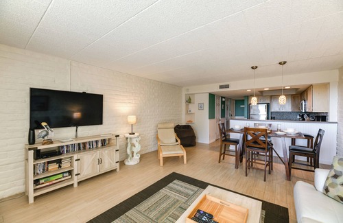 Port Aransas Condo | Beachfront Condo w/Pool Access in Port Aransas