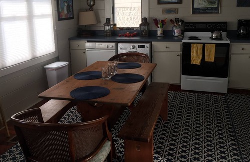 Buckroe Beach Cottage | Beachfront Cottage directly on the Chesapeake Bay!