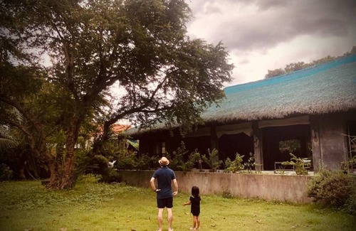 Caba Cottage | Beachfront Cottage Room #2 - Shared Bathroom