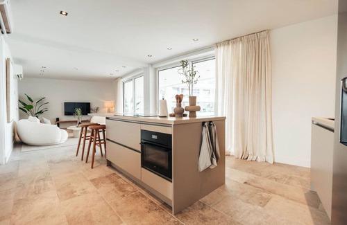 Willemstad Condo | Beachfront 4BR Condo ONE Mambo 20 & 21 by Bocobay