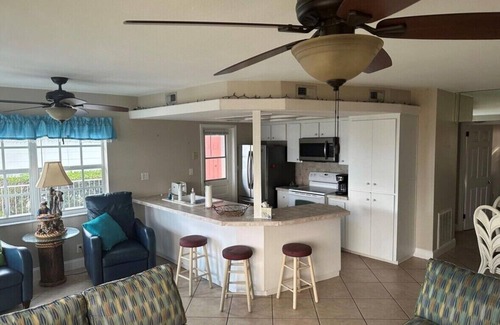 Sunset Reef Cottage | BEACHFRONT - Directly on Redington Beach/Gulf of Mexico