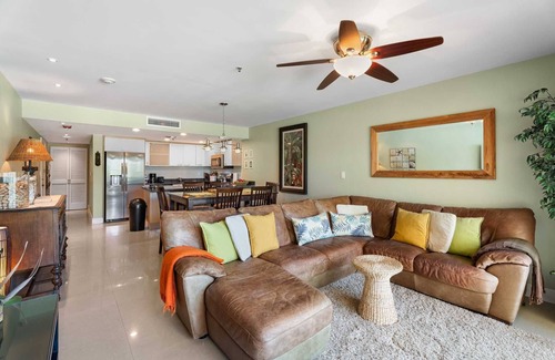 Oranjestad-West Condo | Beachfront - Divine Leisure 2BR condo - BC255