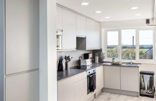 Pevensey House | Beachfront Escape Sleeps 8 Ideal Family Retreat