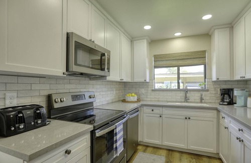 Downtown Condo | Beachfront Family Favorite - Pismo Shores #135