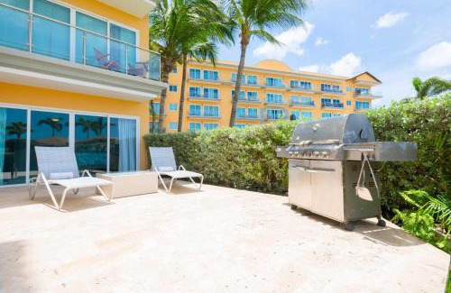 Oranjestad-West House | Beachfront - Garden Delight 2BR condo - E125-2