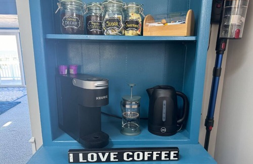 Lottsburg Cottage | Beachfront Hideaway - Pet Friendly, Hot Tub, EV