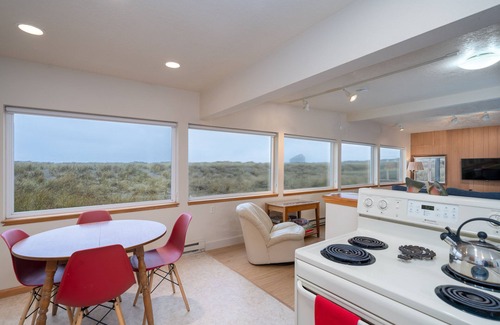 Pacific City House | Beachfront Home, on the Sand and Pet Friendly!