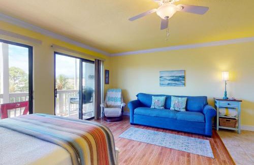 Seagrove Beach Hotel | Beachfront II 202