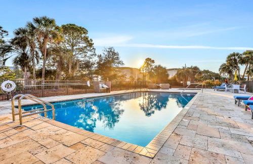Seagrove Beach Hotel | Beachfront II 202