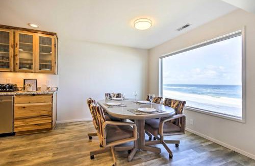 Lincoln Beach Apartment | Beachfront Lincoln City Condo-Patio and Pool Access!