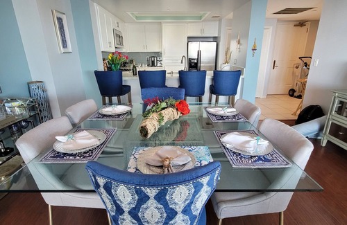 Alamitos Beach Condo | Beachfront Lux Condo