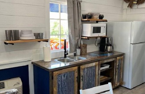 Bayfield Cabin | Beachfront Paradise Cabin!