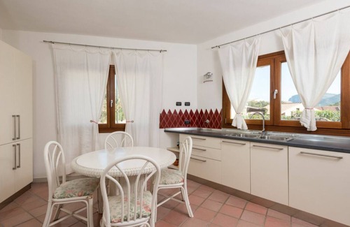 Baia Caddinas Villa | beachfront residence 60 meters from the beach