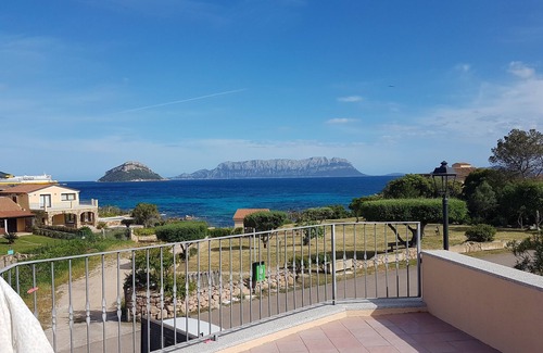 Baia Caddinas Villa | beachfront residence 60 meters from the beach