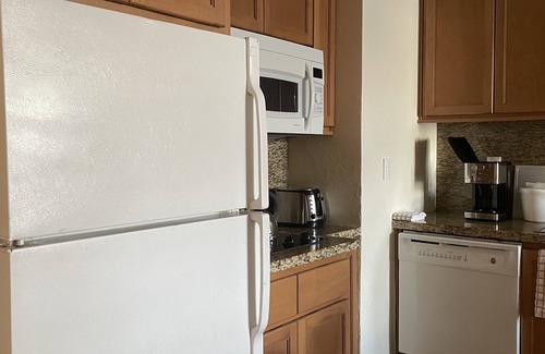 Tres Mares Resort | Beachfront resort in Marina Vallarta, studio suite with kitchen & 2 double beds